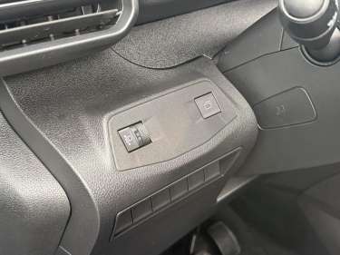 PEUGEOT PARTNER XL 950KG 1.5 BlueHDI 130 EAT8