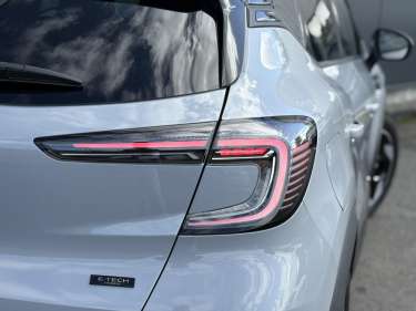 RENAULT CAPTUR NV E-Tech Full Hybrid 145 Techno