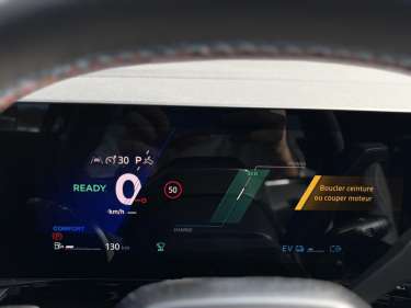 RENAULT RAFALE E-Tech Full Hybrid 200 Esprit Alpine