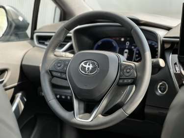 TOYOTA COROLLA TOURING SPORT 1.8 Hybrid 140 Sport