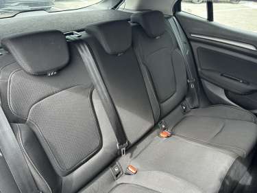 RENAULT MEGANE IV BlueDCI 115 EDC Business