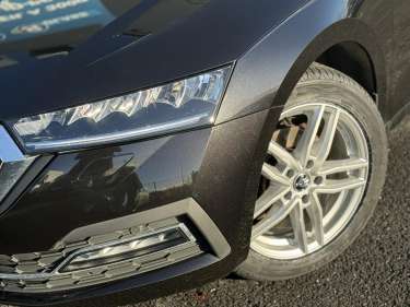 SKODA OCTAVIA COMBI 2.0 TDI 115 DSG Clever