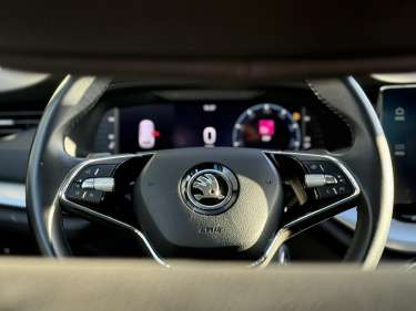 SKODA OCTAVIA COMBI 2.0 TDI 115 DSG Clever