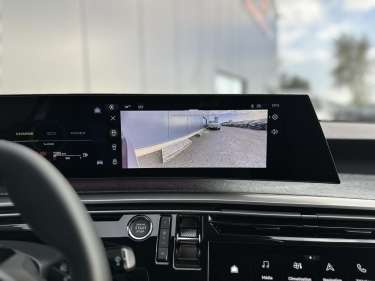 PEUGEOT 3008 NV Hybrid 145 e-DSC6 Allure