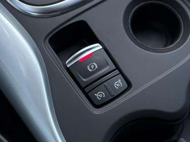 RENAULT KADJAR TCE 130 EDC Bose Edition