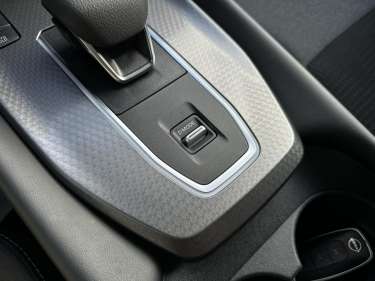 NISSAN QASHQAI III NV 1.3 DIG-T 158 X-Tronic N-Connecta