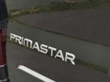 NISSAN PRIMASTAR COMBI L2 3T 2.0 DCI 150 Tekna