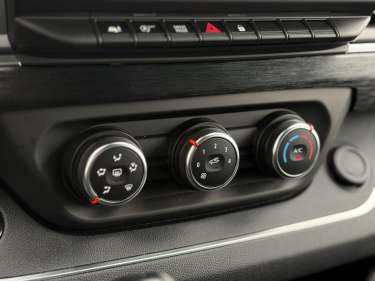 NISSAN PRIMASTAR COMBI L2 3T 2.0 DCI 170 DCT6 Tekna