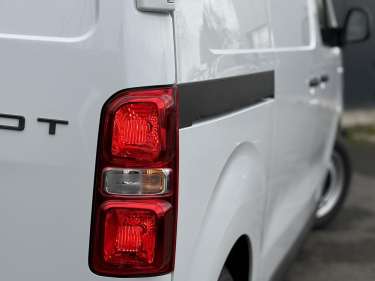 PEUGEOT EXPERT M NV 1.5 BlueHDI 120