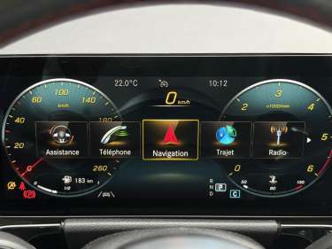 MERCEDES GLA 200d 8G-DCT AMG Line
