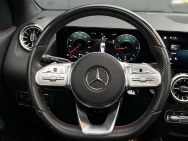 MERCEDES GLA 200d 8G-DCT AMG Line