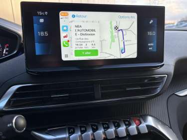 PEUGEOT 3008 1.5 BlueHDI 130 EAT8 Allure Pack