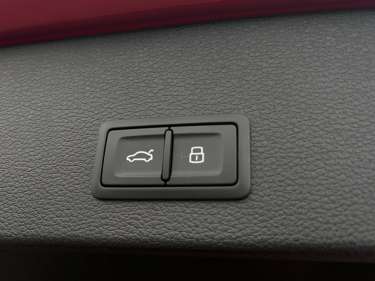 AUDI Q2 30 TFSI 110 S-Line