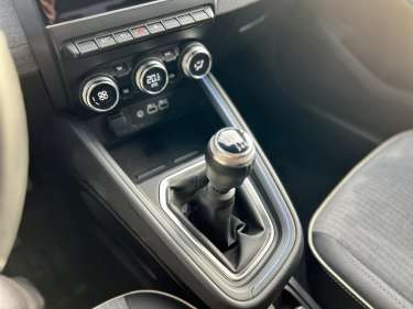 RENAULT CLIO V ECO-G 100 Techno