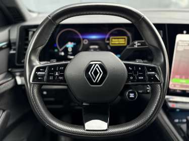 RENAULT ESPACE VI E-Tech Full Hybrid 200 Techno 7PL