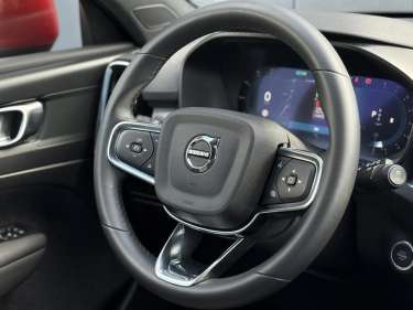 VOLVO XC40 B3 MHEV 163ch Core+ DCT 7