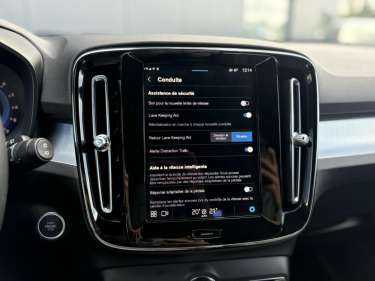 VOLVO XC40 B3 MHEV 163ch Core+ DCT 7