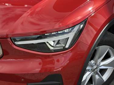 VOLVO XC40 B3 MHEV 163ch Core+ DCT 7