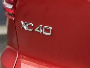 VOLVO XC40 B3 MHEV 163ch Core+ DCT 7