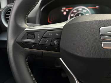 SEAT ARONA TSI 115 Xpérience