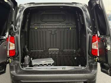 CITROEN BERLINGO VAN M 650KG 1.5 BlueHDI 130 EAT8