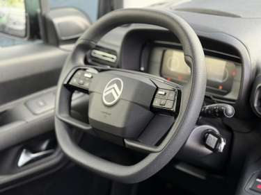 CITROEN BERLINGO VAN M 650KG 1.5 BlueHDI 130 EAT8