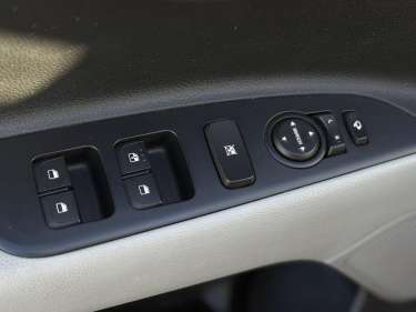 KIA STONIC 1.0 T-GDI MHEV 100 Launch Edition