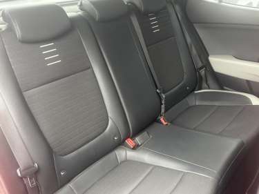 KIA STONIC 1.0 T-GDI MHEV 100 Launch Edition