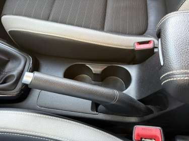 KIA STONIC 1.0 T-GDI MHEV 100 Launch Edition