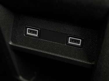 DS DS4 1.5 BlueHDI 130 EAT8 Performance Line +