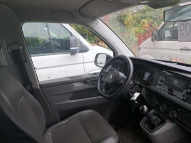 VW TRANSPORTER T6 MINIBUS L1 - 2.0 TDI 110