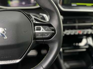 PEUGEOT 208 1.2 PureTech 130 EAT8 GT