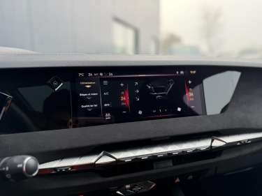 DS DS4 1.5 BlueHDI 130 EAT8 Etoile