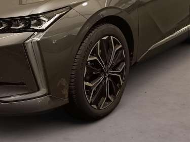 DS DS4 1.5 BlueHDI 130 EAT8 Etoile