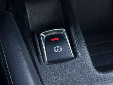 NISSAN QASHQAI II 1.6 DCI 130 X-Tronic N-Connecta