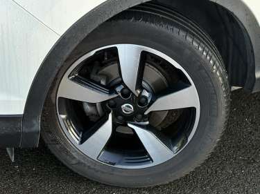 NISSAN QASHQAI II 1.6 DCI 130 X-Tronic N-Connecta