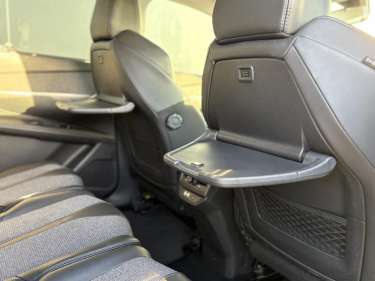 PEUGEOT 5008 1.5 BlueHDI 130 EAT8 Allure Business