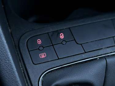 SEAT IBIZA 5P MPI 75 Ultima