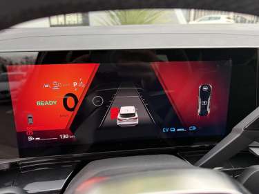 RENAULT AUSTRAL E-Tech Full Hybrid 200 Techno