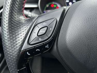 TOYOTA C-HR 2.0 Hybrid 184 e-CVT GR Sport