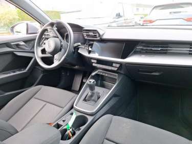 AUDI A3 SPORTBACK 30 TDI 116 Attraction