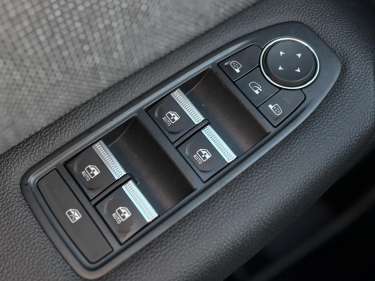 RENAULT CAPTUR E-Tech Full Hybrid 145 Techno