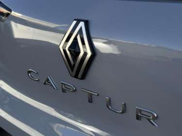 RENAULT CAPTUR E-Tech Full Hybrid 145 Techno