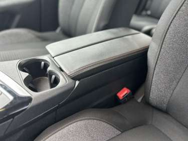 PEUGEOT 5008 1.5 BlueHDI 130 Active