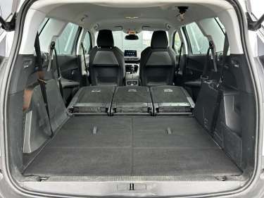 PEUGEOT 5008 1.5 BlueHDI 130 Active