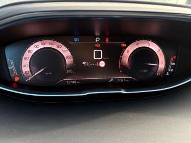 PEUGEOT 3008 1.5 BlueHDI 130 EAT8 GT