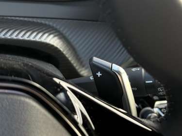 PEUGEOT 2008 Hybrid 145 e-DSC6 Allure