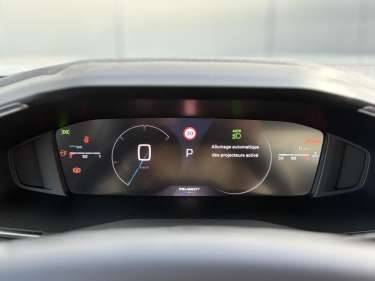 PEUGEOT 2008 Hybrid 145 e-DSC6 Allure