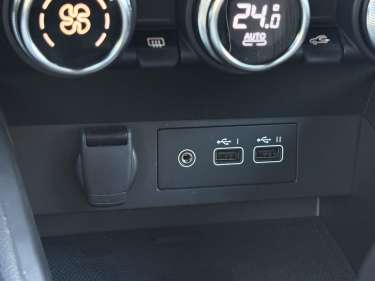 RENAULT CLIO V TCE 90 Techno