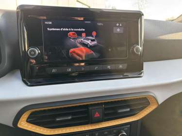 SEAT ARONA TSI 115 DSG Style